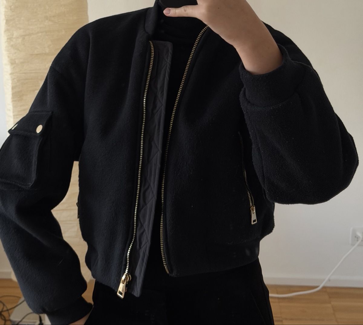Zara Giacche: Zara black bomber jacket, size S Perfect for Autumn – Usato da Zürich venduto da roc_xn5t 2
