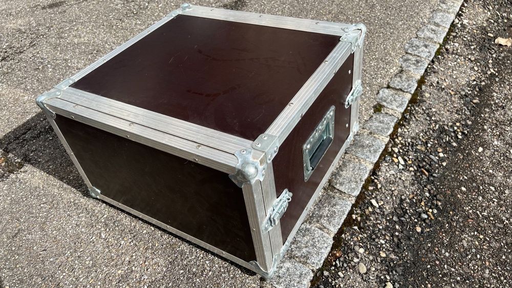 Flightcase Tourcase Rollcase Mit Bluewheels (Neu (gemäss Beschreibung