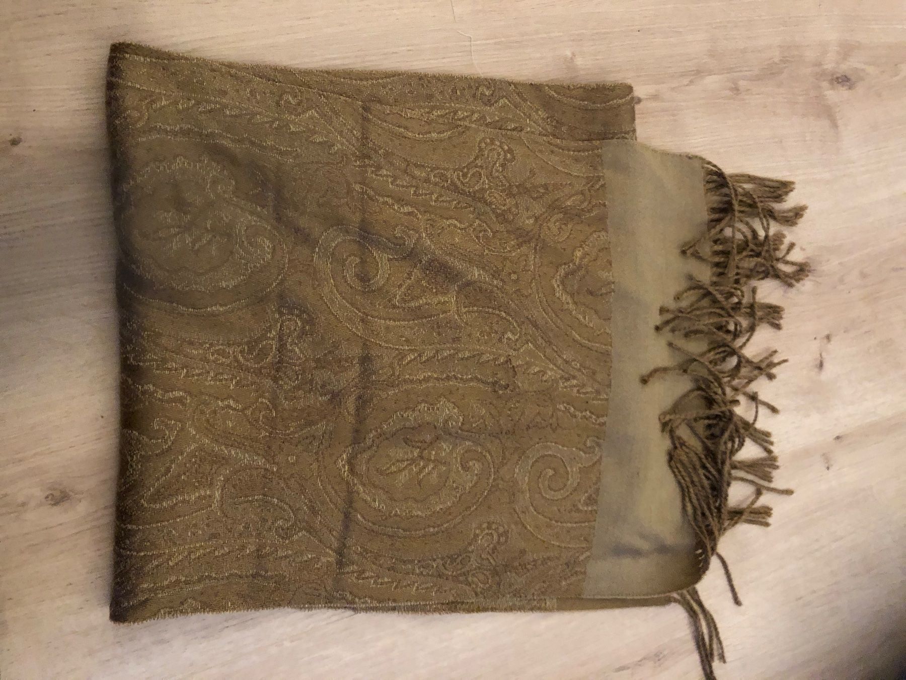 Foulard & Sciarpe: Schmaler Schal – Usato da Lupsingen venduto da sta_wgg5 4