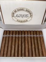 Rafael Gonzalez Petit Coronas / Zigarren