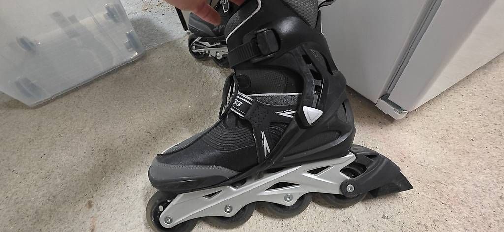 Patins à roul. & inline: Inline Skates Rollerblade Grösse 42 – D'occasion à Unterkulm par Spaescu 2