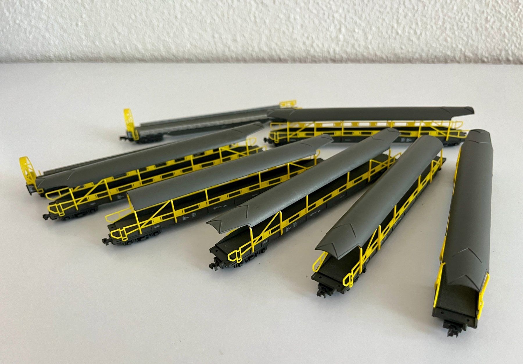 Hobbytrain Modellini di ferrovie: BLS Autotransport 8teilig – Usato da Luzern venduto da rosaroterpanther 5