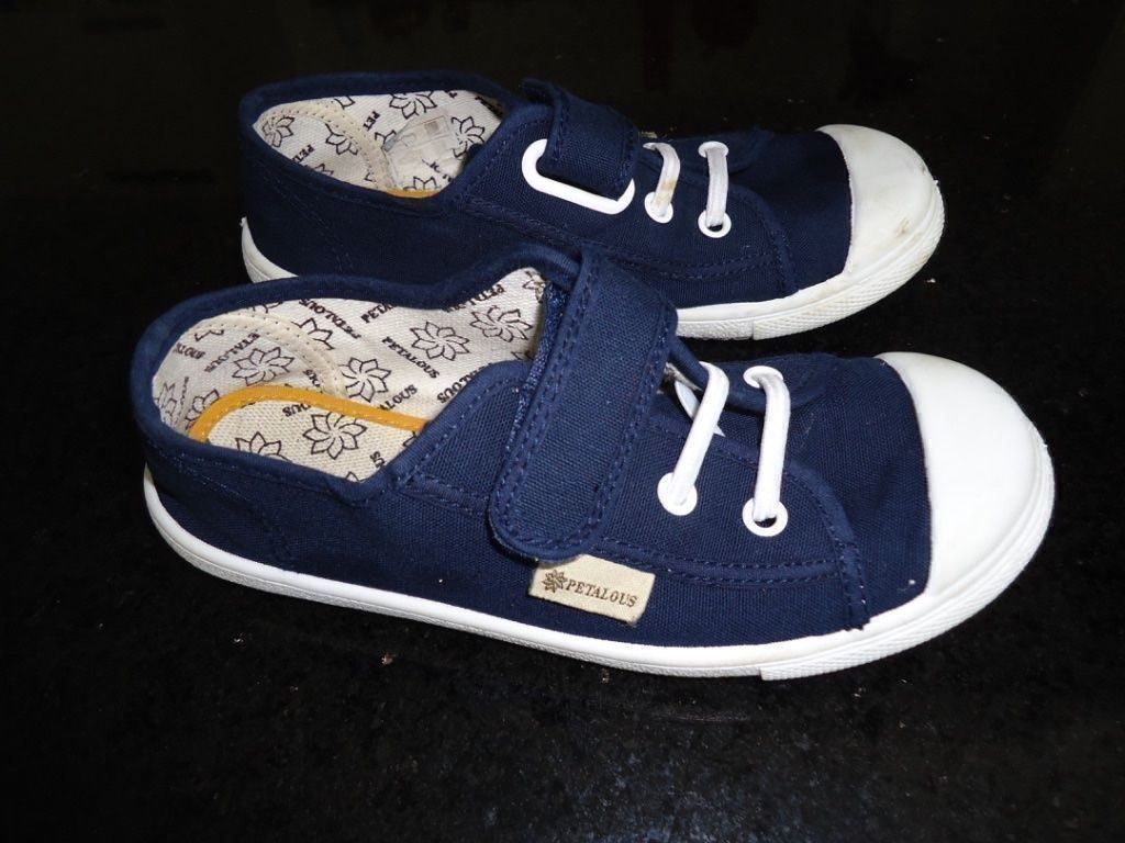 Scarpe per ragazzi: Stoffschuhe von Petalous, Grösse 33 – Usato da Wohlen AG venduto da Michi761