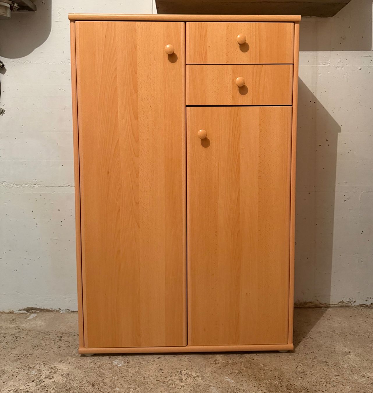 Cassettiere: Holzige Kommode, Schrank – Usato da Gwatt (Thun) venduto da yenasecondhand