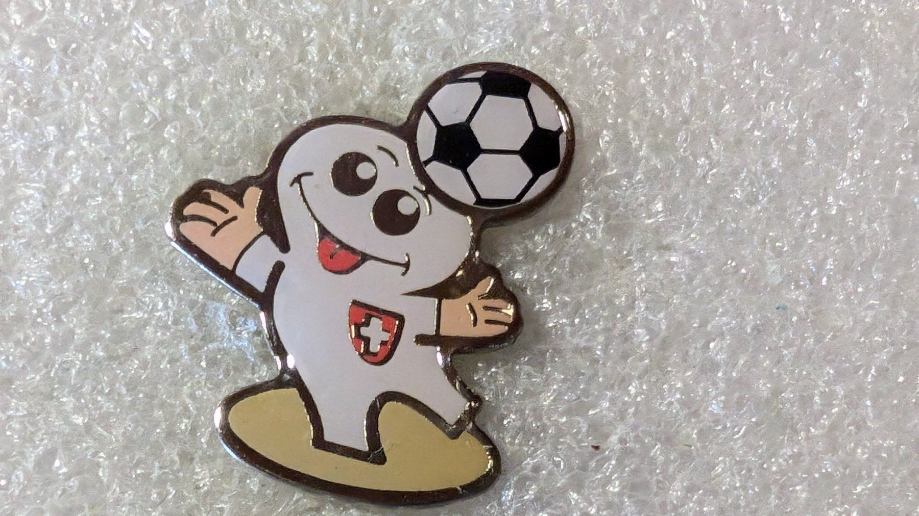 Placchette & Badge: Ansteckpin 226: Maga Bio – Usato da Oppligen venduto da Pin-Fall-Shop