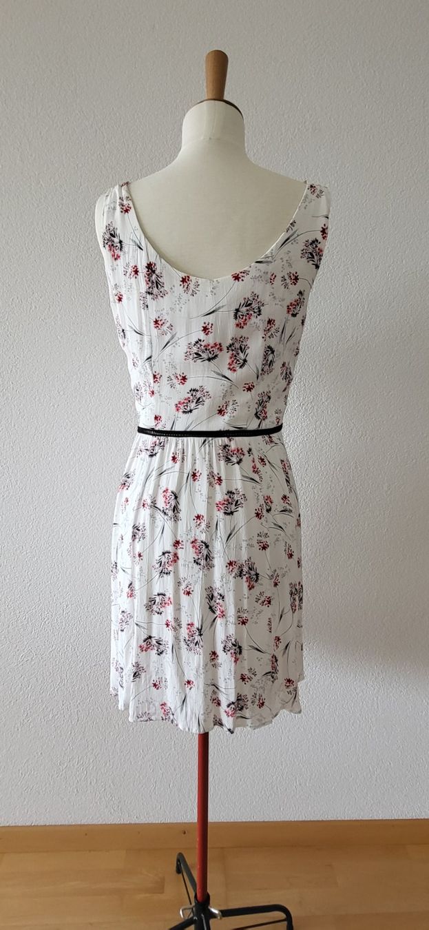 Nafnaf Vestiti: Sommerkleid – Usato da Bern venduto da jej_x92x 2