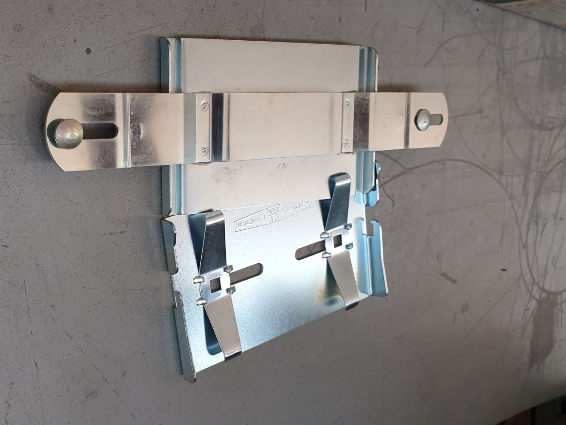 Autres accessoires p. véhicule: Wechselnummernhalter – Neuf avec emballage d'origine à Müllheim Dorf par Linus18 3