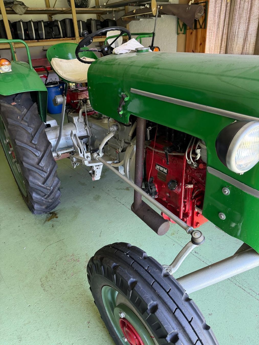 Meili Trattori: Meili Traktor 1958 – Usato da Degersheim venduto da ReiflerAutokosmetik 2