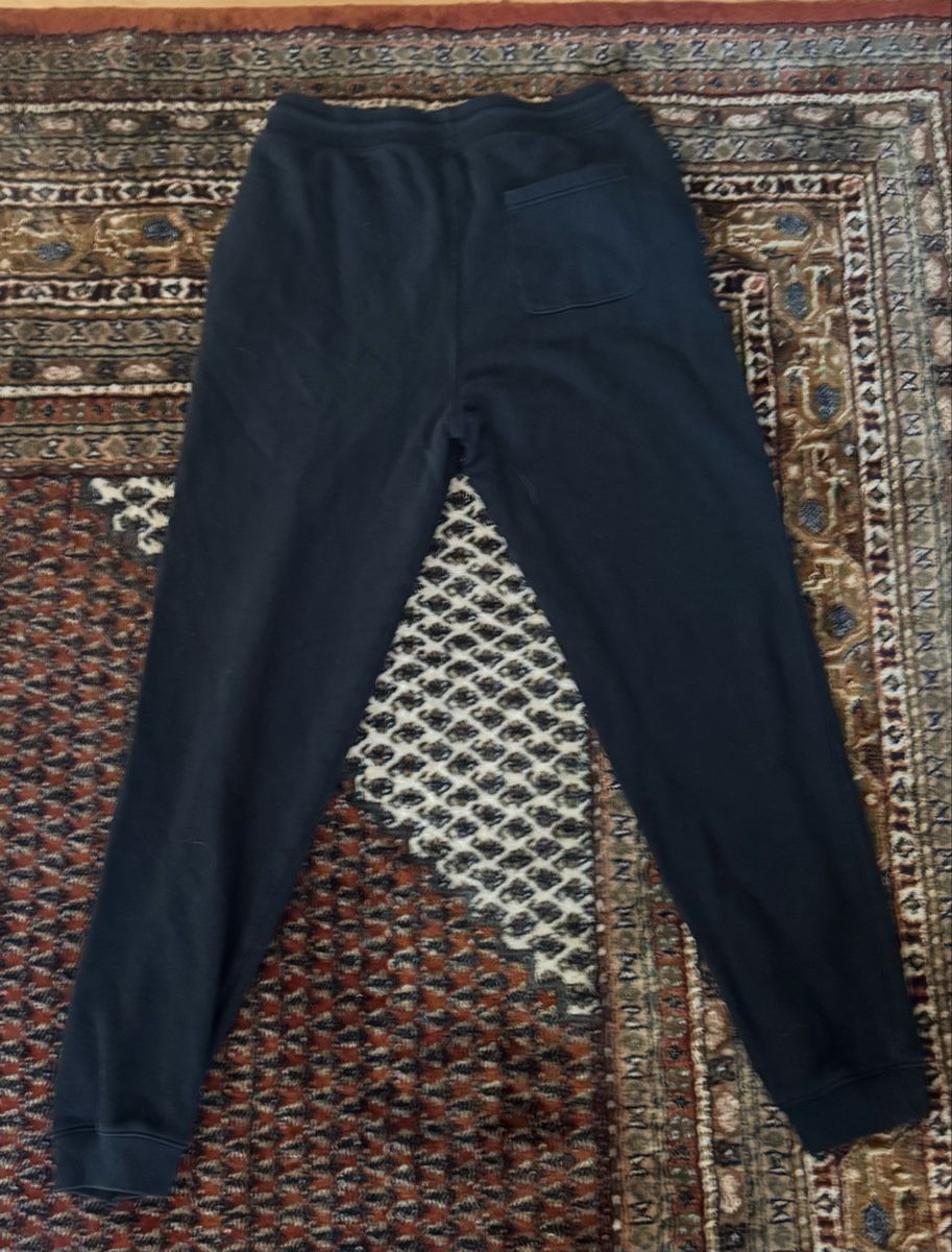 Hosen: Trainerhose – Neu (gemäss Beschreibung) aus Rapperswil SG von riy_f85n 1
