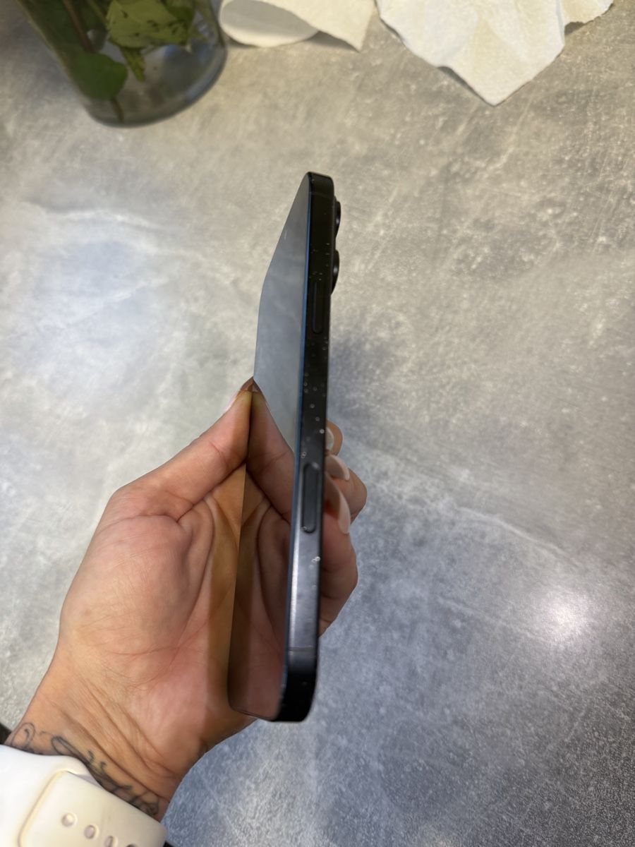 Apple Handys / Smartphones: Iphone 16 Pro Max 256GB – Gebraucht aus Ittigen von Elvis177 5
