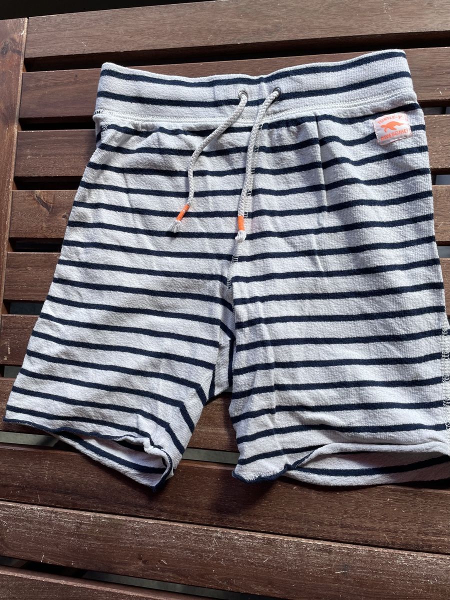 H&M Pantaloni: H&M Sweat-Shorts, Gr. 140, Gestreift – Usato da Bern venduto da brup 2