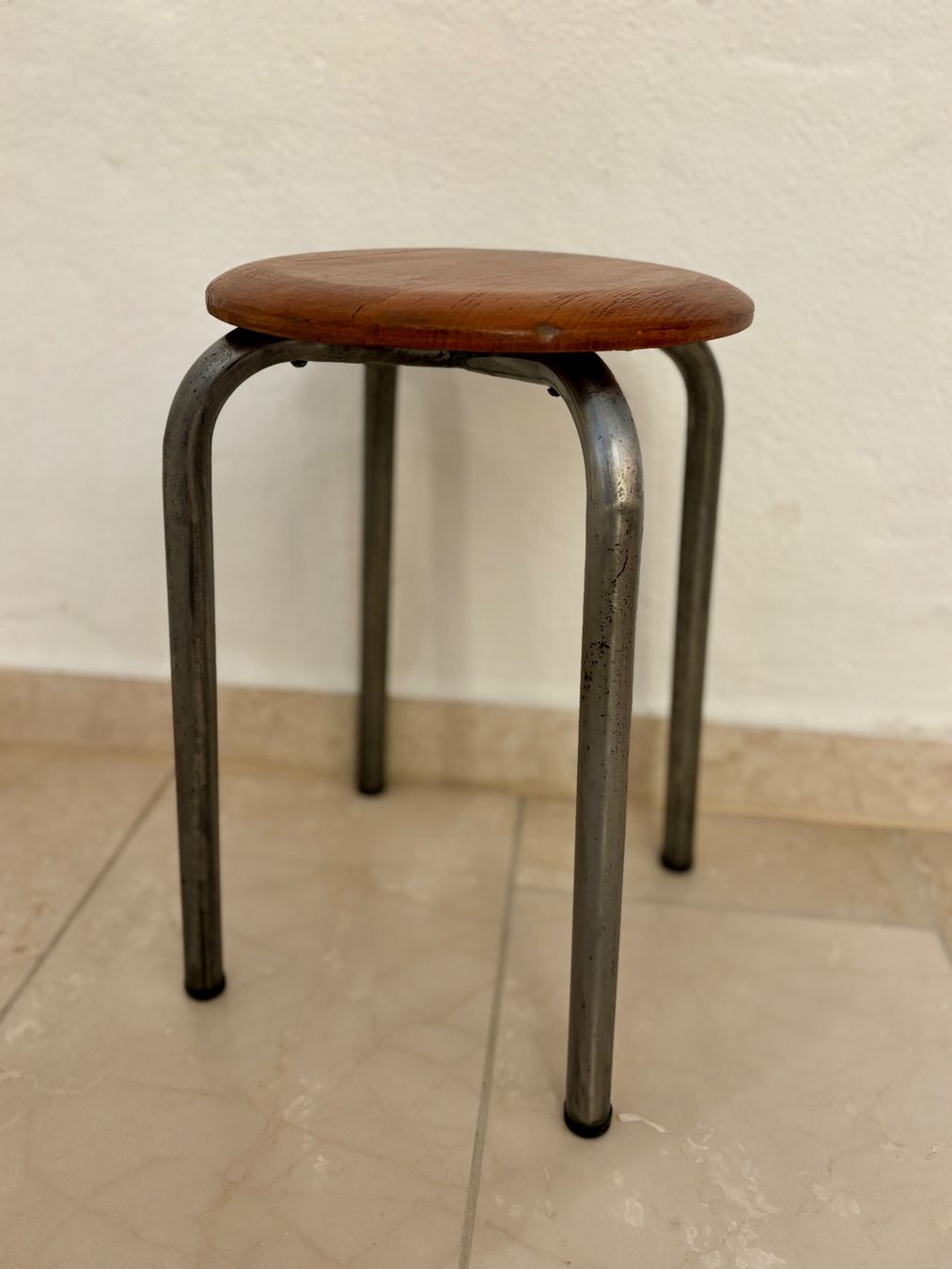 Hocker: Industriehocker - Vintage – Gebraucht aus Richterswil von 0207lifestyle 3