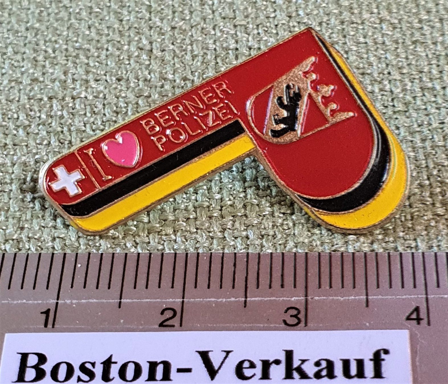 Placchette & Badge: E356 - Pin I Like Berner Polizei Schweiz – Usato da Reinach BL venduto da Boston-Verkauf 2