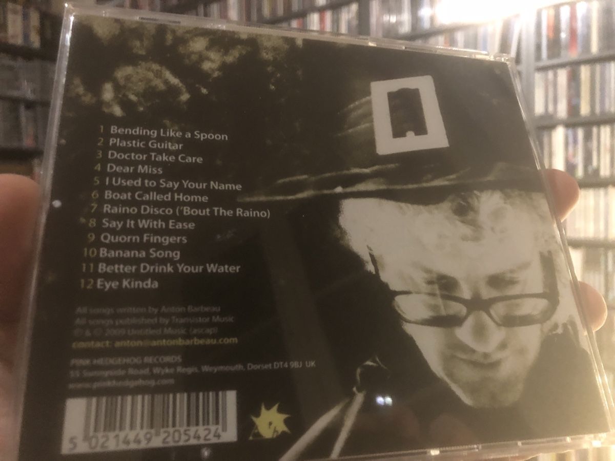 CD: Anton Barbeau - Plastic Guitar - cd – Nuovo (secondo la descrizione) da Lausanne venduto da fransadpop 1