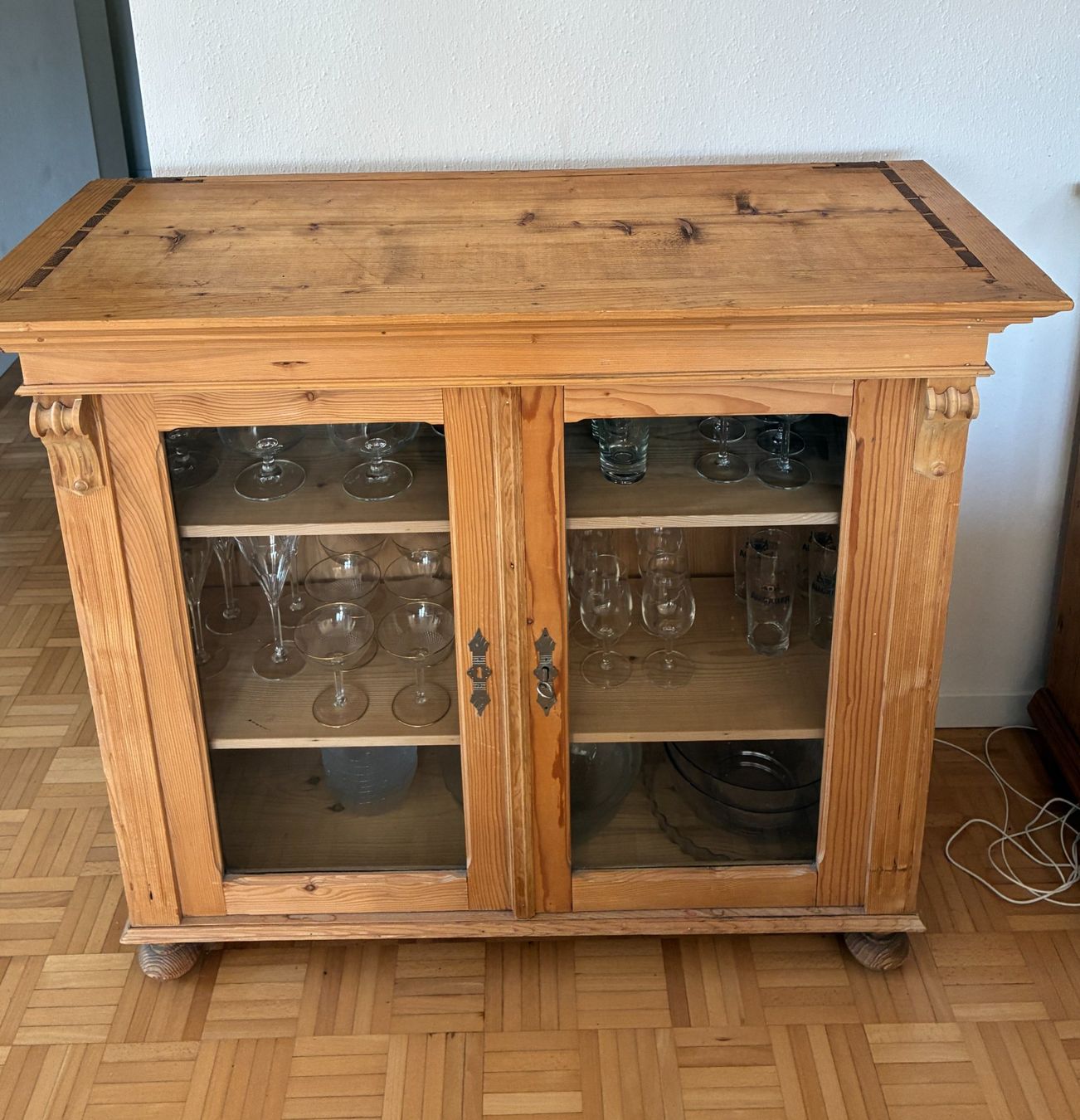 Vetrine: Bauernmöbel antik, Glasvitrine – Usato da Wil SG venduto da hsmitti 2