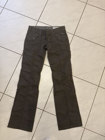 Hosen Gr 32/34