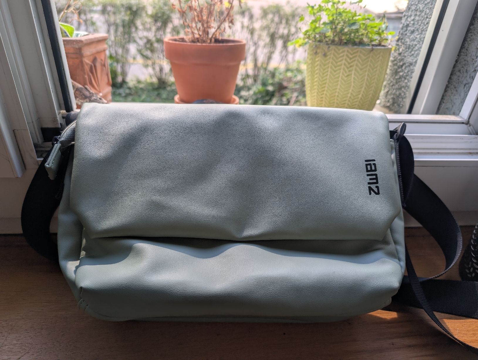 Altro in  Abbigliamento & Accessori: Kleine "ZWEI" Umhängetasche – Nuovo (secondo la descrizione) da Winterthur venduto da sansee