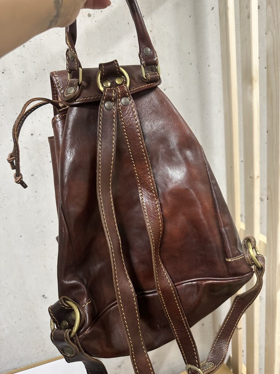 Zaini: Leder Rucksack – Usato da Zürich venduto da kri_6t8y 2