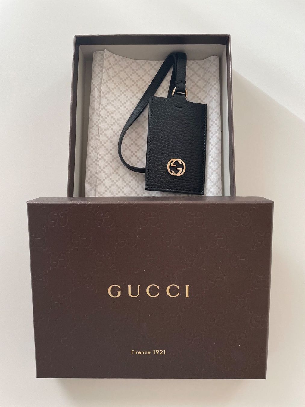 Gucci Valigie: GUCCI - Luggage Tag - NEW – Nuovo e nell'imballaggio originale da Pully venduto da Kika46 5
