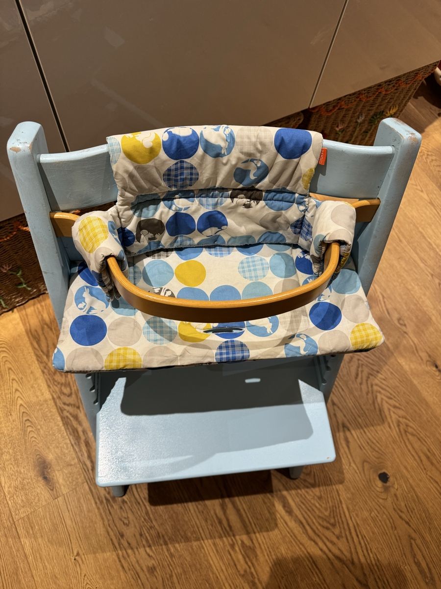 Stokke Seggioloni: Stokke Tripp Trapp Hochstuhl hellblau - Versand möglich – Usato da Neuhaus SG venduto da chinderegge 5