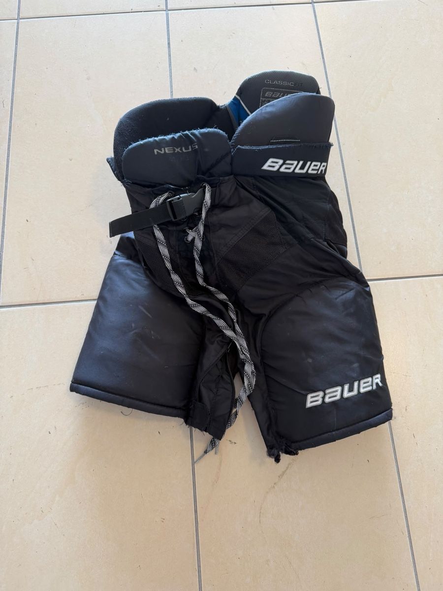 Bauer Pantaloni: Bauer Nexus 600 Pant JR Black Size M – Usato da Günsberg venduto da gar_2sn8