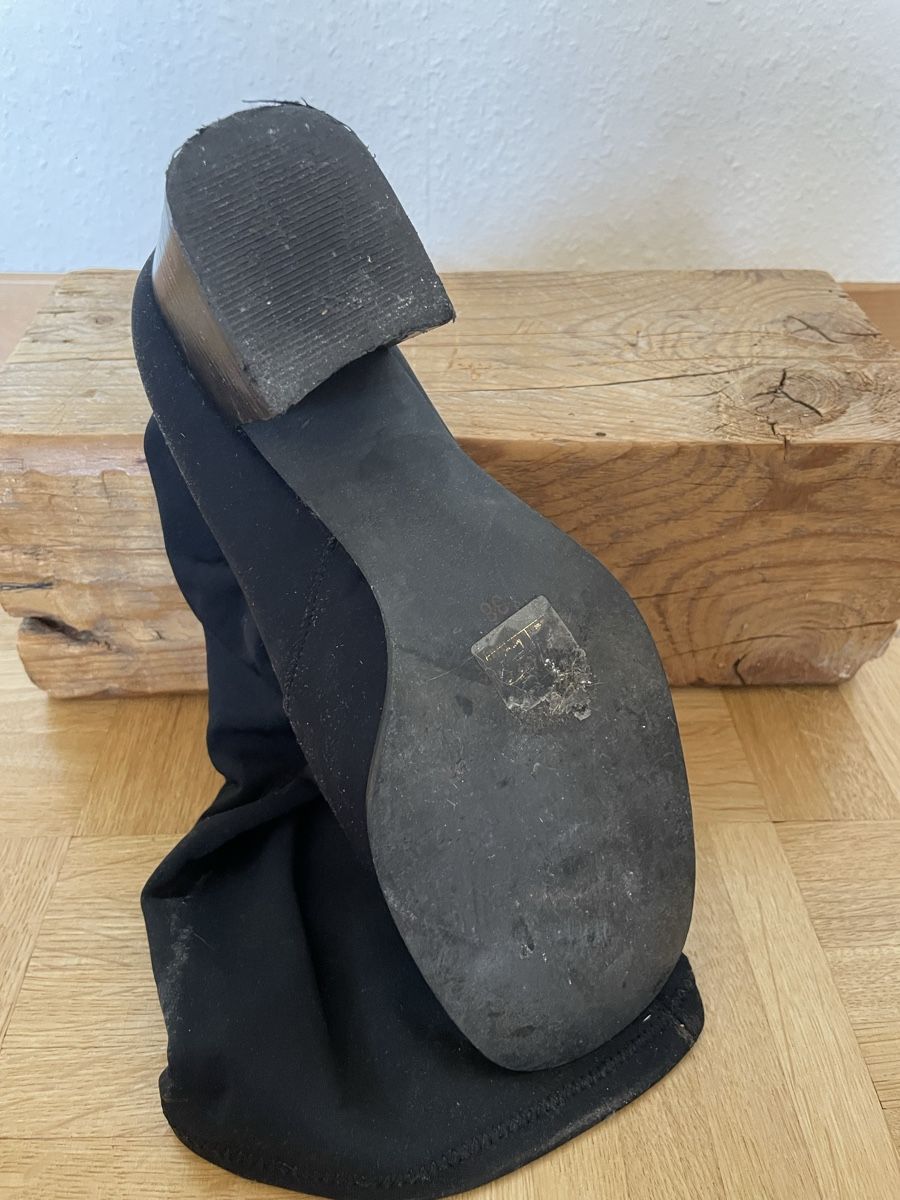 Scarpe da donna: Schwarze Stiefel, Grösse 38, aus Stoff – Usato da Genève venduto da Anaig 2