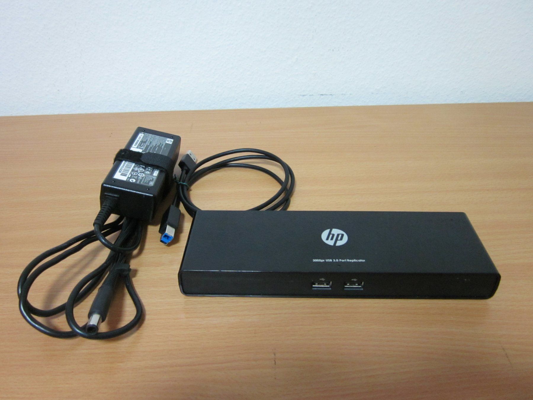 HP 3005pr USB 3.0 Port Replicator Dockningsstat.. | Köp på Tradera (696756264