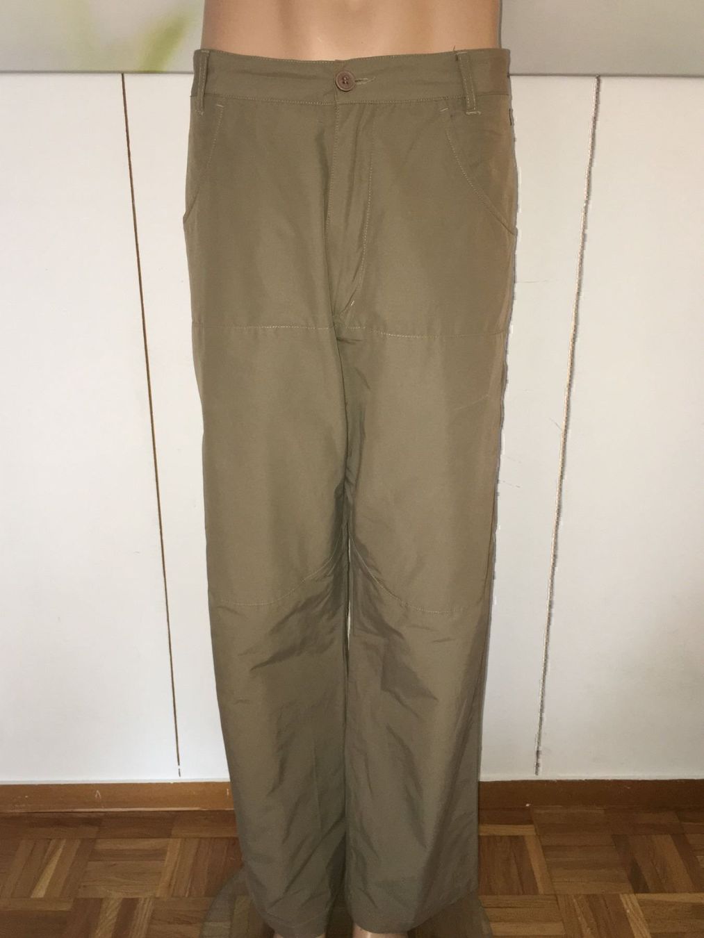 Esprit Pantaloni: ESPRIT MEN Pantalon / Hose Taille / Grosse W 36 – Usato da Cossonay-ville venduto da Super-Price-Quality