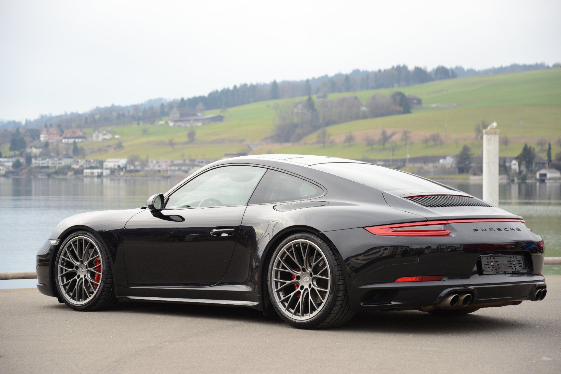 Porsche Automobili: Porsche 991.2 - 4S - Handschalter – Usato da Küssnacht am Rigi venduto da milantech 3