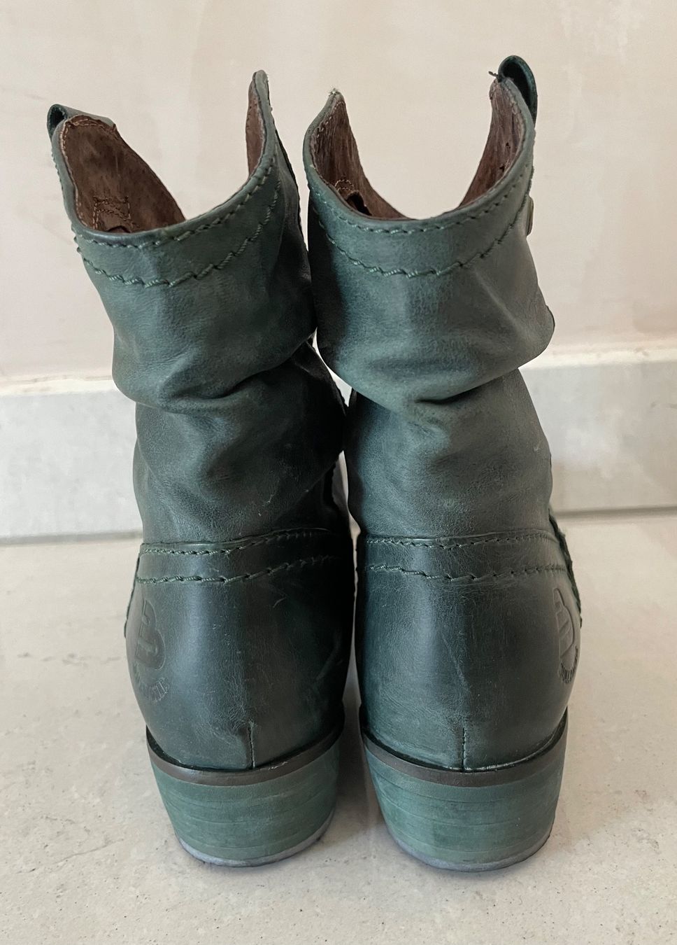 Chaussures femmes: Stivaletti in pelle – D'occasion à Castel San Pietro par Moregi 2