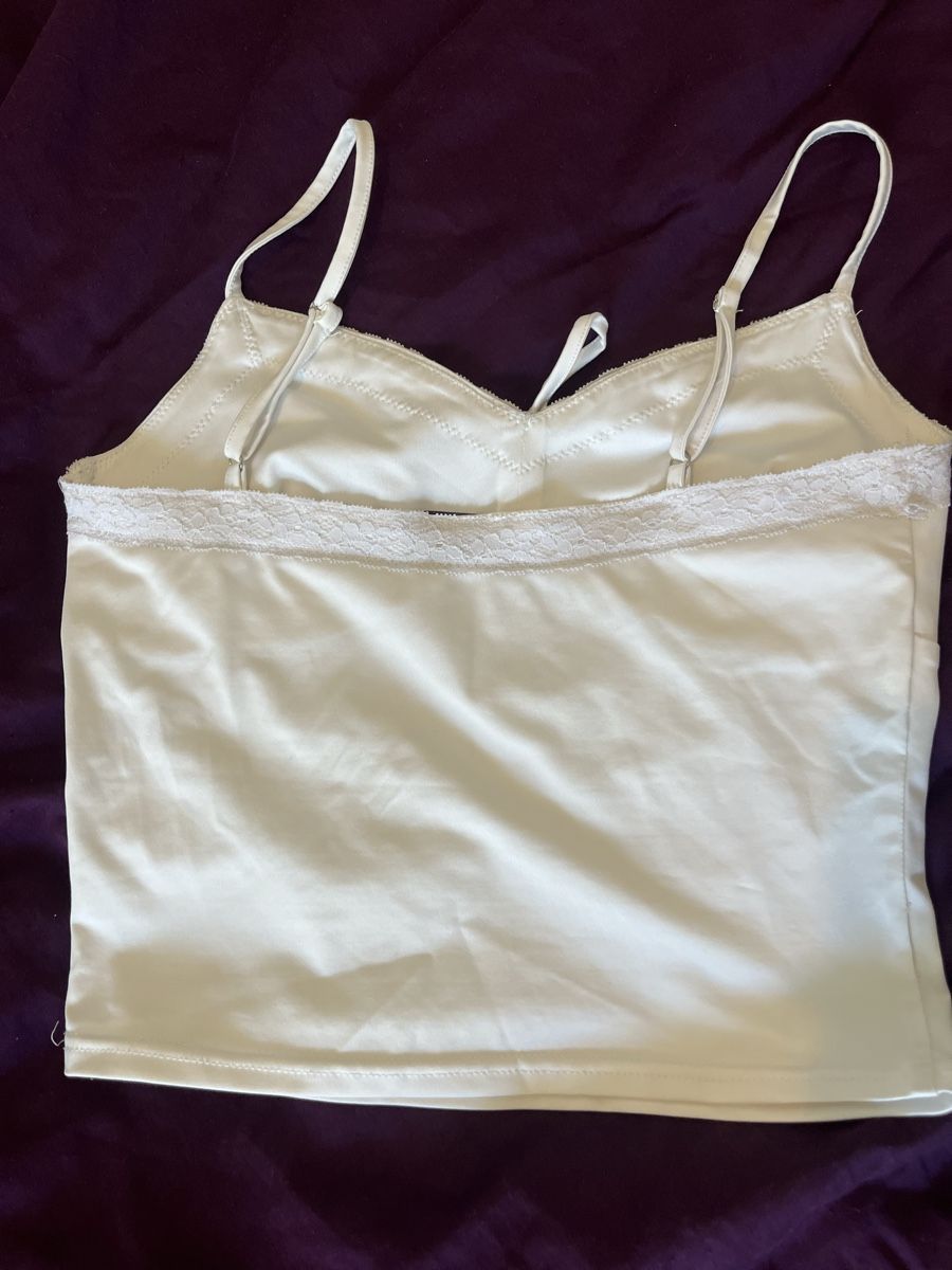 Tops: Top Tiger Mist blanc taille S dentelle polyester – Gebraucht aus Zürich von Noemie1994 1