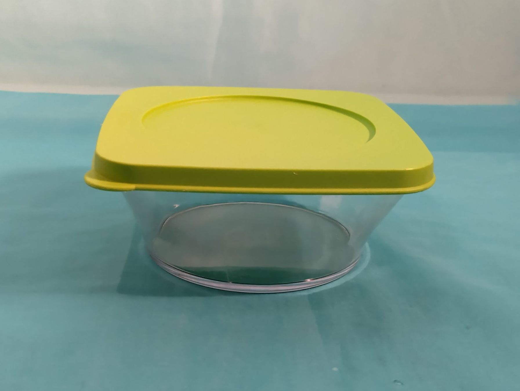Tupperware Contenitori & Simili: Tupperware Behälter, 6.2dl – Nuovo (secondo la descrizione) da Bellach venduto da JingleCherry
