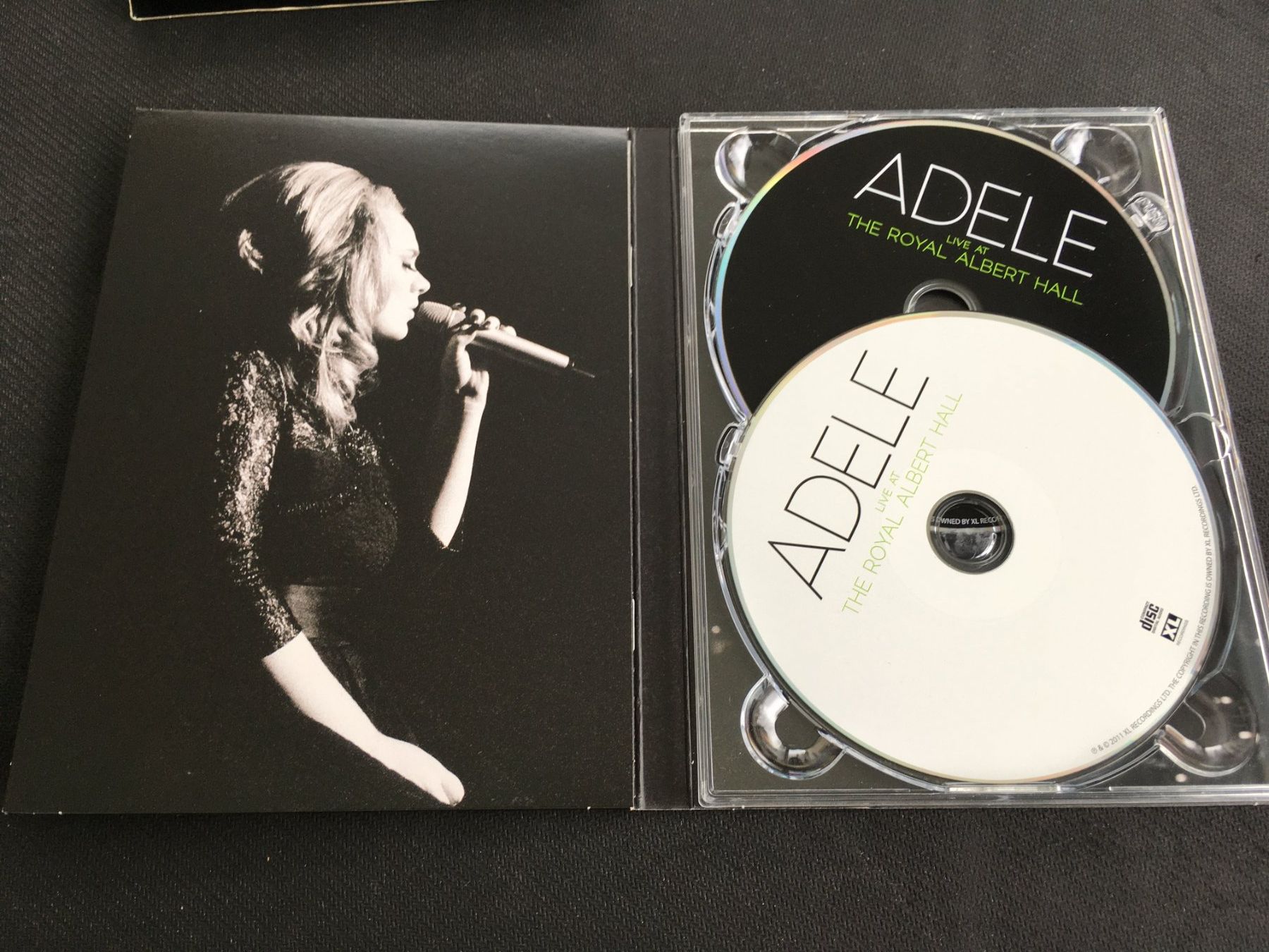 Tutti i DVDs: Adele - Live at the royal Albert Hall [DVD] DVD + CD – Usato da St.Gallen venduto da MedienJoe 1