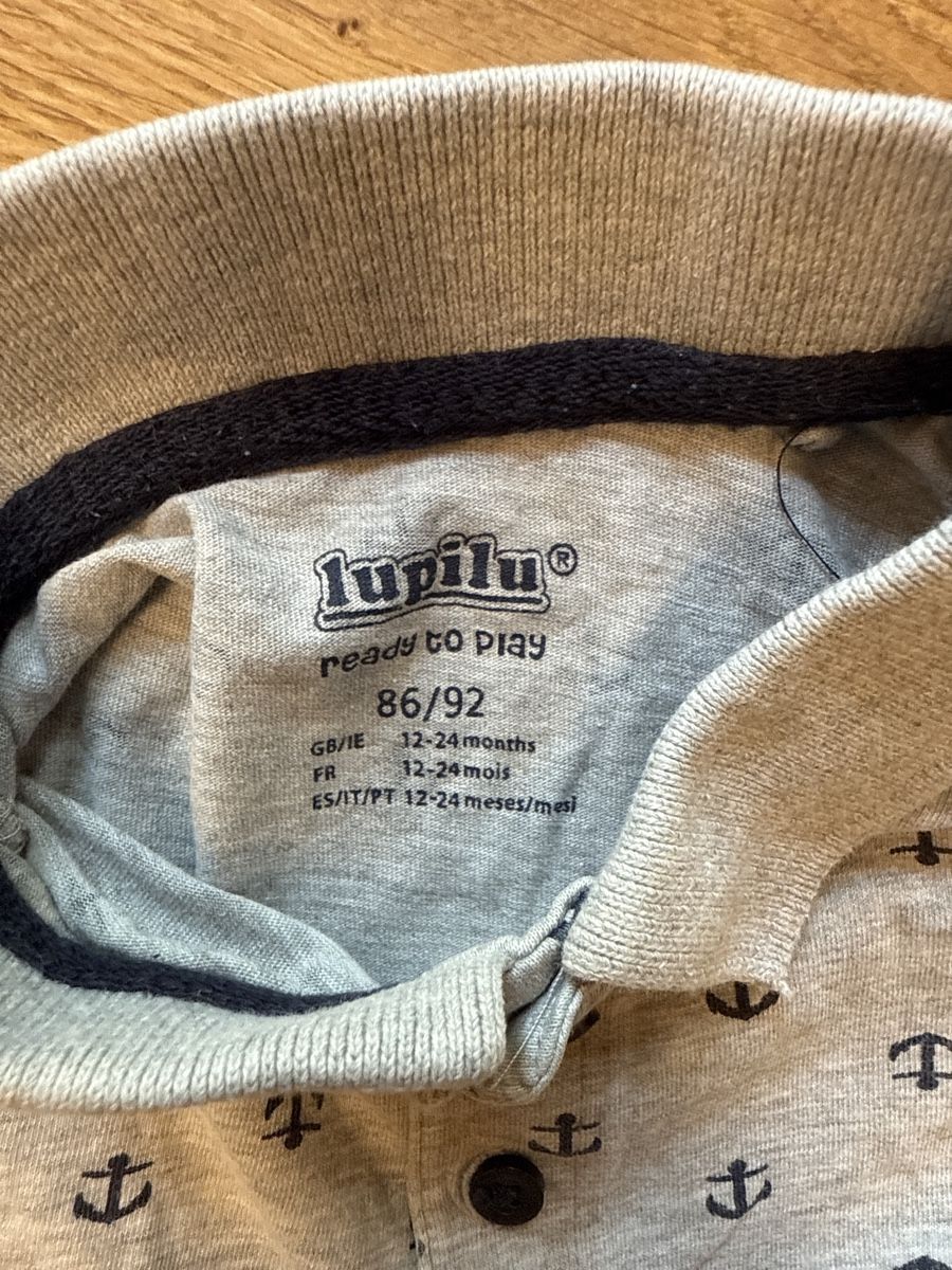 Camicie, T-shirt & Polo: Jungen Poloshirt Gr. 86-92 – Usato da Rohr b. Olten venduto da -FaLu- 1