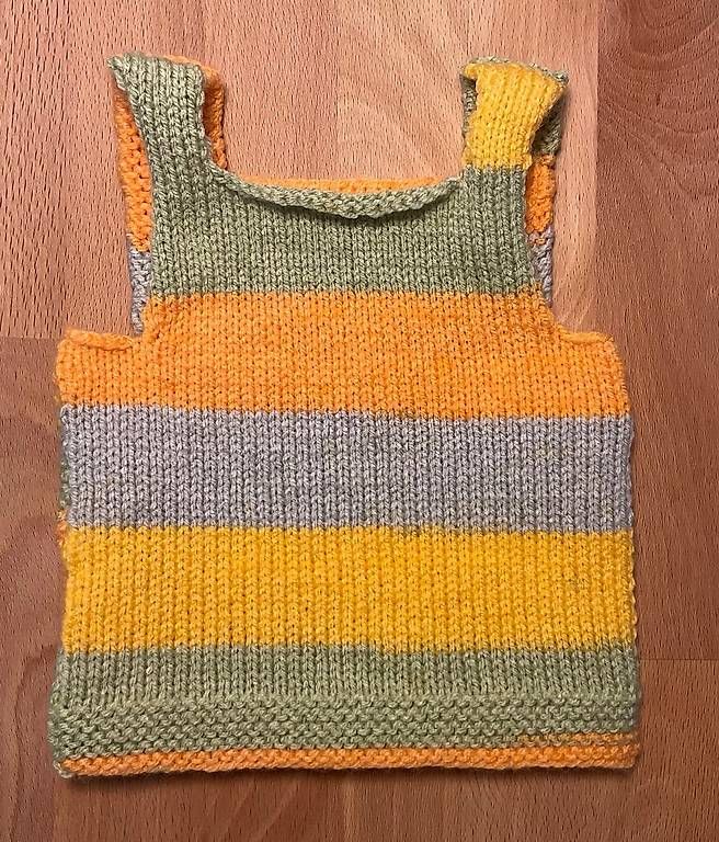 Pullover & Sweatshirts: Pullunder 👕- 🟠🟢🔵 handgestrickt - ab Geburt - NEU – Neu (gemäss Beschreibung) aus Krauchthal von Handmade_Hub