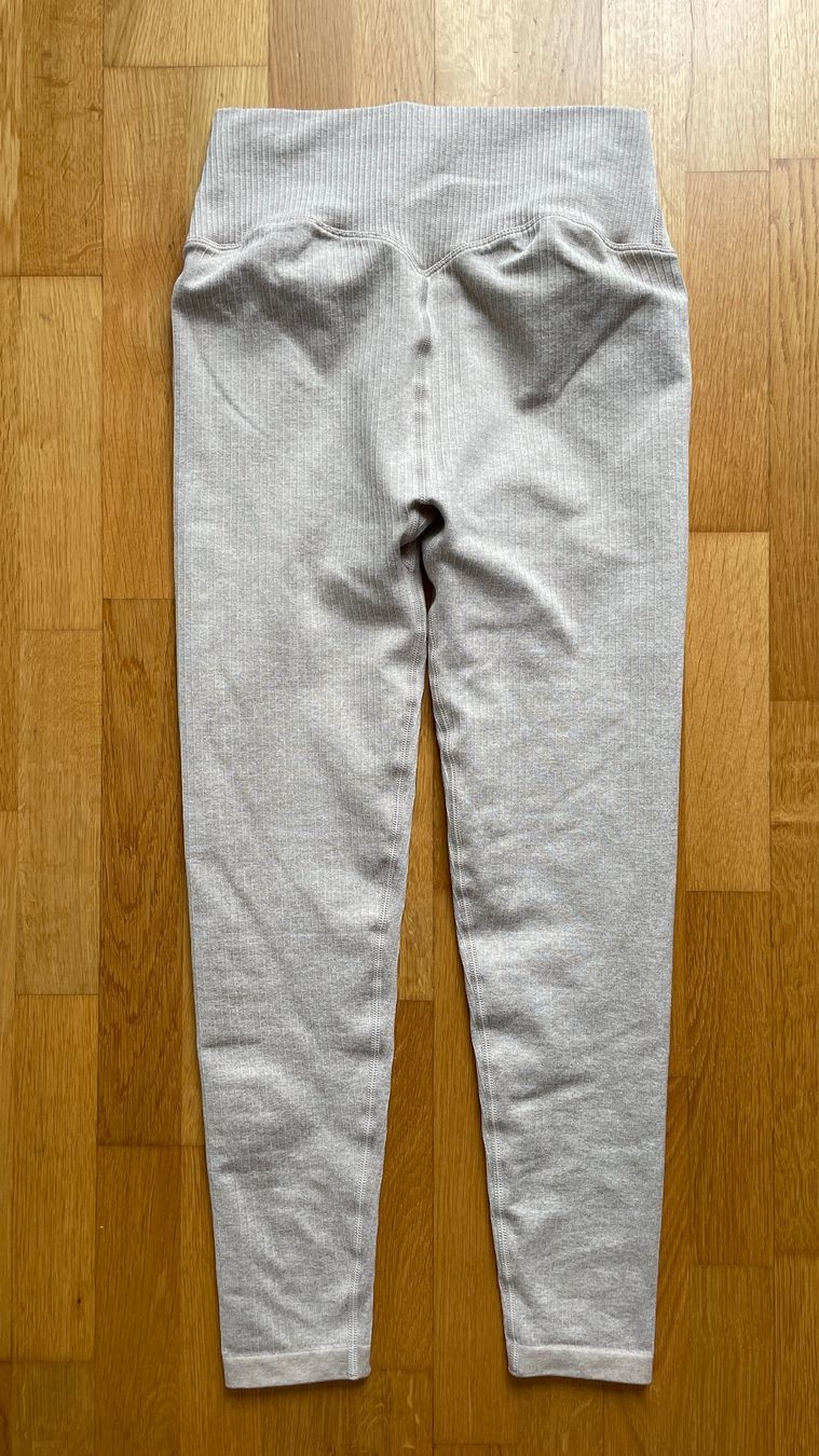 Leggings: Sport Leggins aim'n, Grösse M – Usato da Burgdorf venduto da Crown. 2