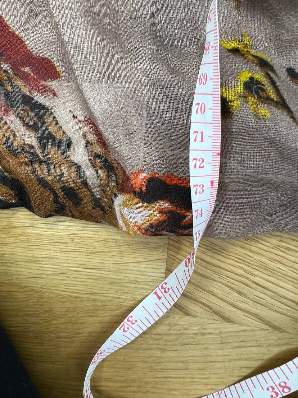Foulard & Sciarpe: usha tuch – Nuovo e nell'imballaggio originale da Riehen venduto da ann_76jw 1