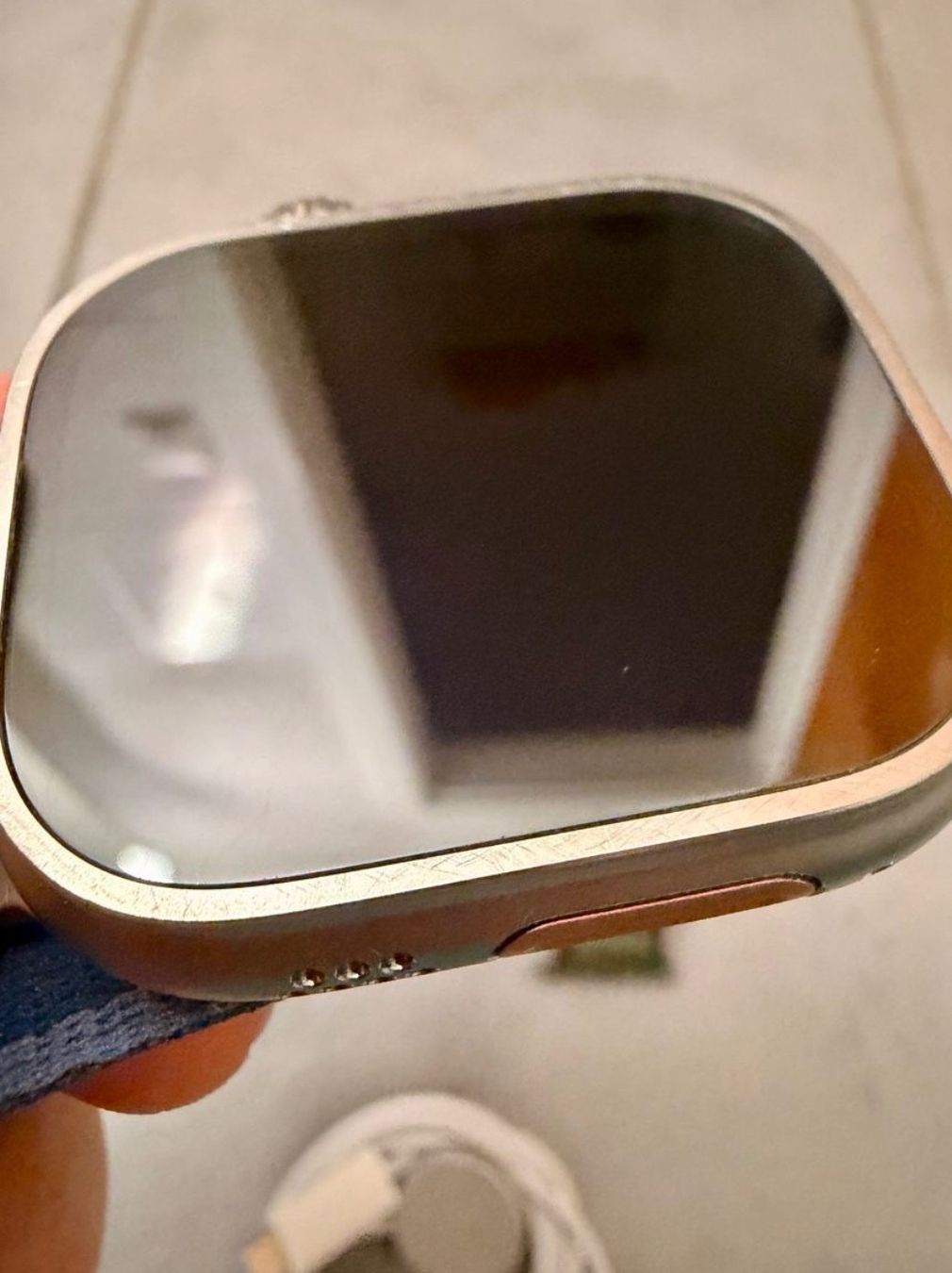 Apple Smartwatch: Apple Watch Ultra 2 Titan – Usato da Zürich venduto da Jered.a.r 2