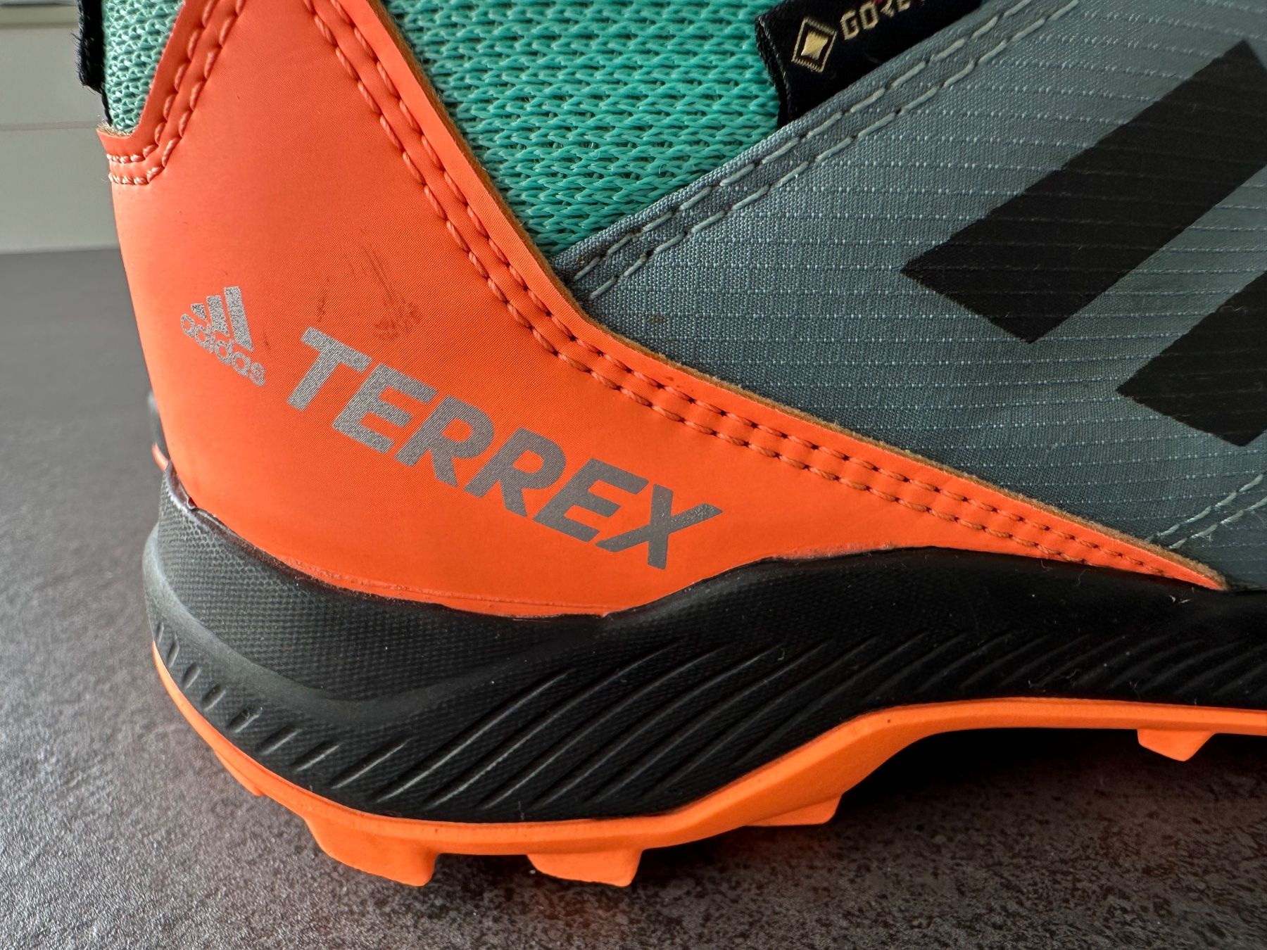 Adidas Scarpe per ragazzi: Wanderschuhe Adidas Terrex GORE TEX Gr. 37 1/3 – Usato da Arboldswil venduto da schlulu 5