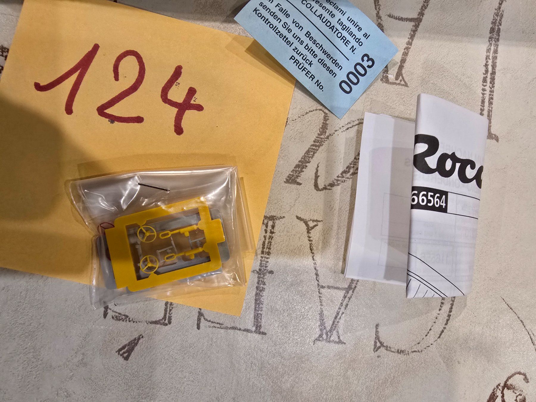 Roco Modellini di ferrovie: ROCO 66564 Container Doppeltragwagen, AAE, Schweizer Post, O – Nuovo (secondo la descrizione) da Mauren TG venduto da Defrancesco 6