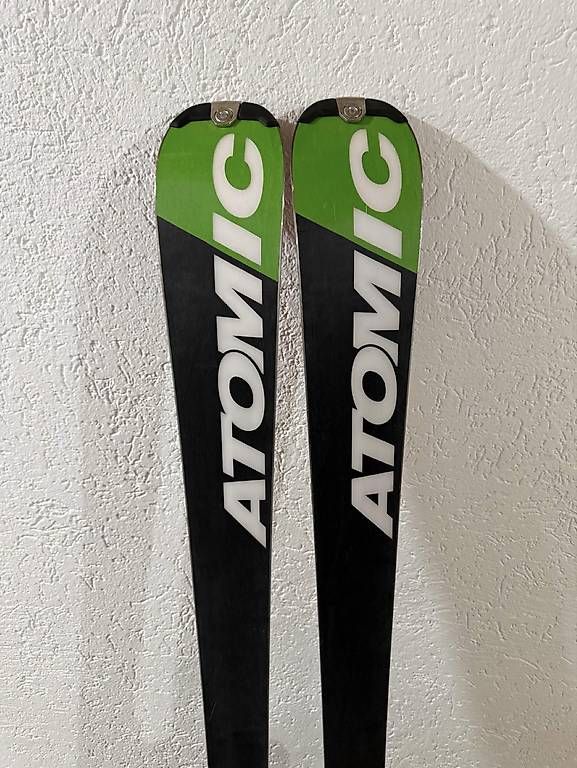 Atomic Skis: Ski atomic 174 cm – Gebraucht aus Genève von Lorenzo_Catto 1