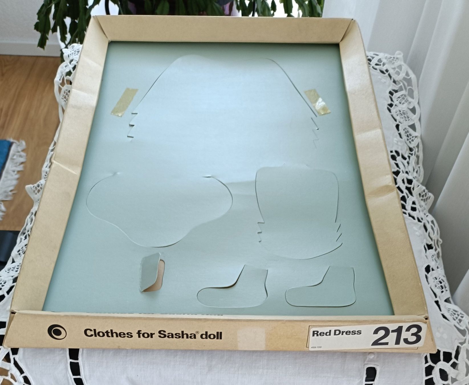 Bambole: Sasha Kleiderbox – Usato da Seewen SZ venduto da 27maan 1