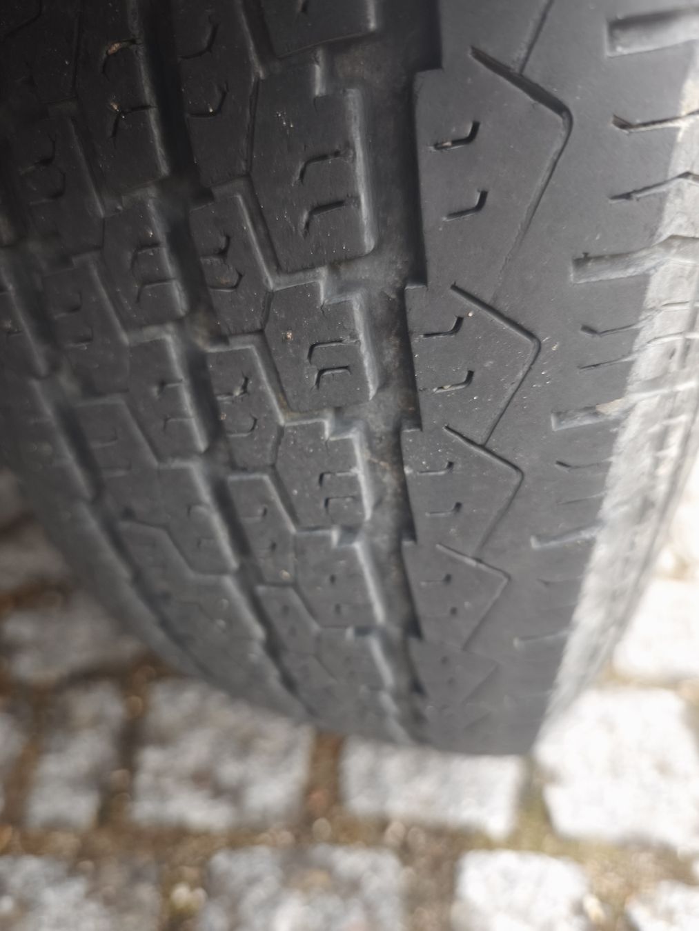 Humbaur Rimorchi: Anhänger Humbaur 1.5T ab Platz – Usato da Lengnau BE venduto da turbostef 3