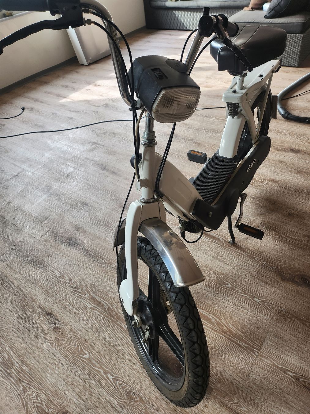 Piaggio Cyclomoteurs: Piaggio Ciao weiss – D'occasion à Niederurnen par Ghost.recon 4
