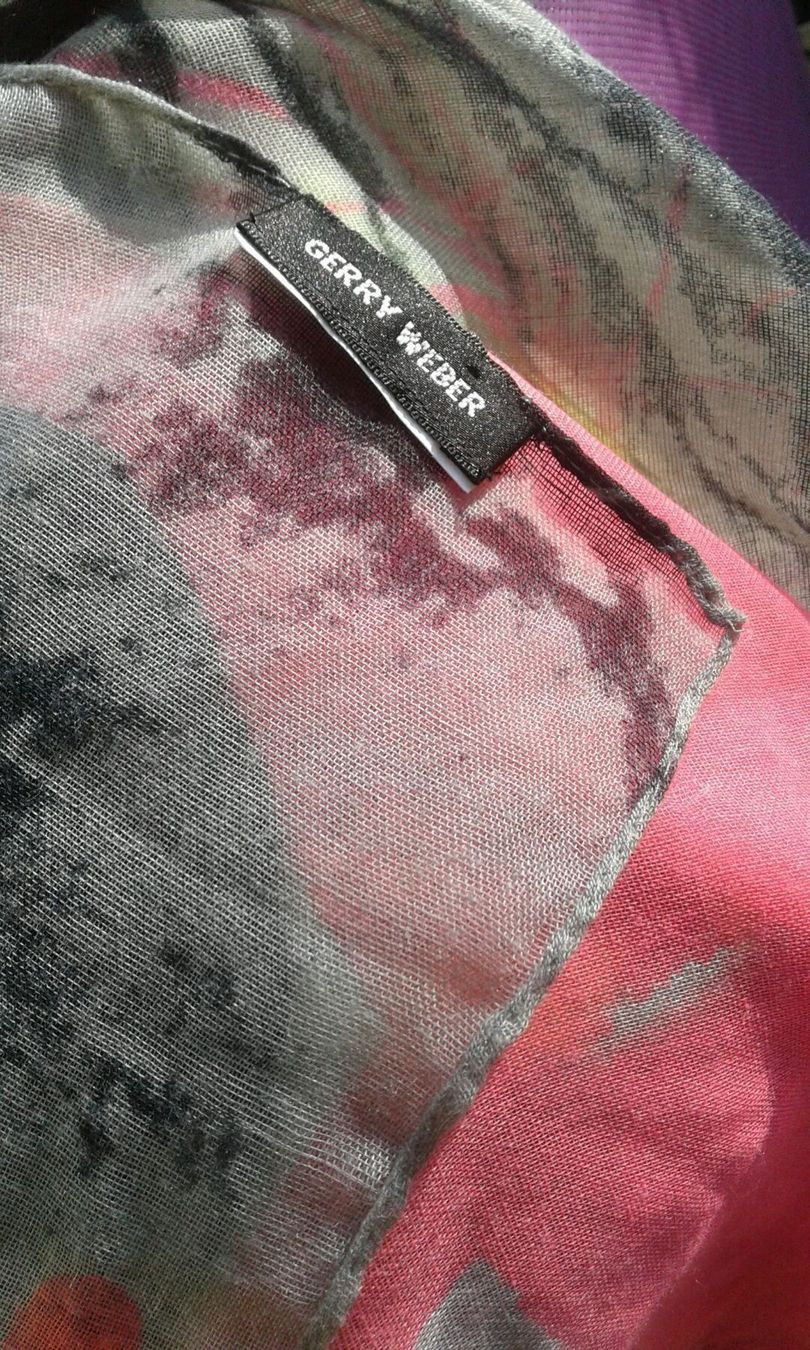 Foulard & Sciarpe: TRENDIGER SCHAL VON GERRY WEBER – Nuovo (secondo la descrizione) da Biel/Bienne venduto da dasi3 2