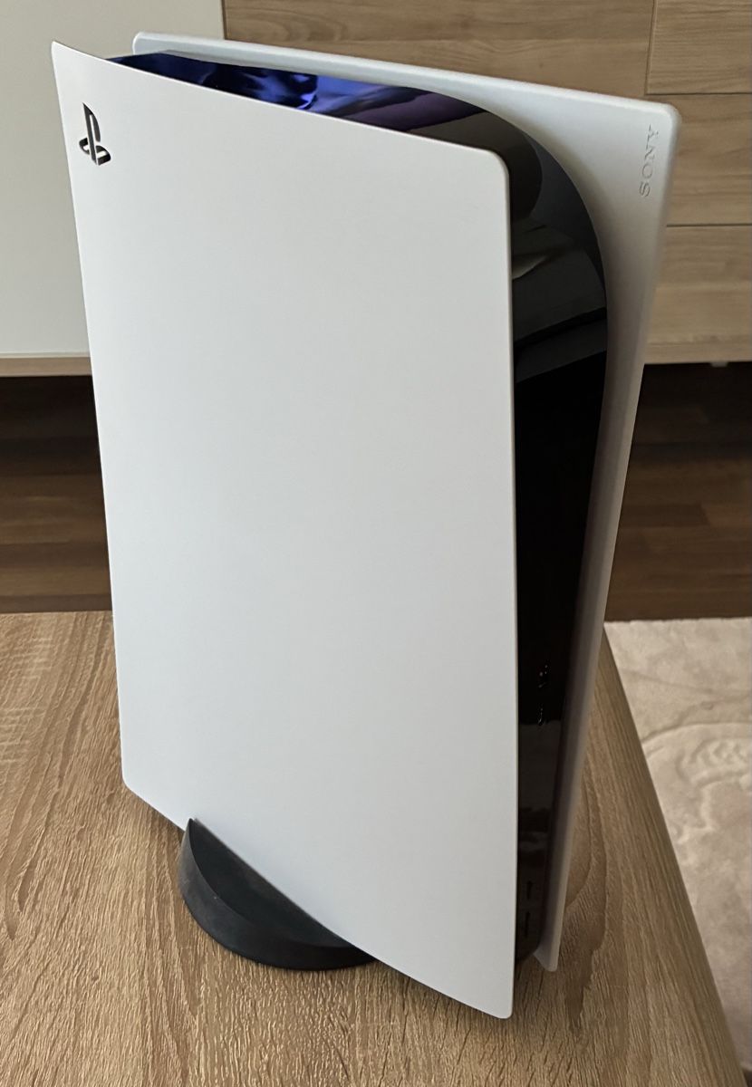 Sony Console: PlayStation 5 825GB + 2 Original Controller - Top Zustand – Nuovo (secondo la descrizione) da Bülach venduto da Merki66