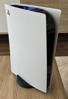 PlayStation 5 825GB + 2 Original Controller - Top Zustand