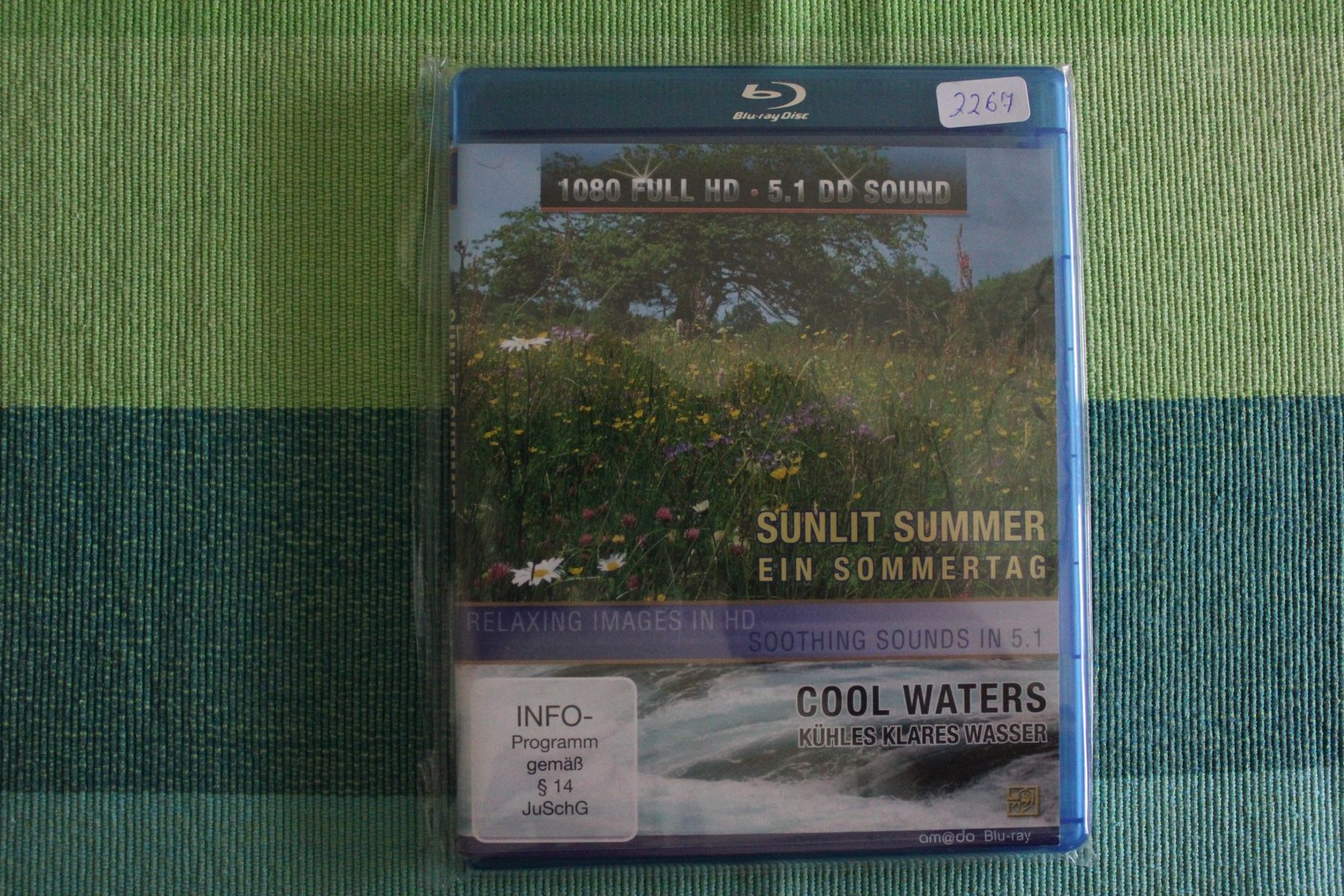 Tutti i DVDs: Sunlit Summer: Ein Sommertag (Blu-Ray) NEU – Nuovo e nell'imballaggio originale da Geroldswil venduto da Schlumpfine1973