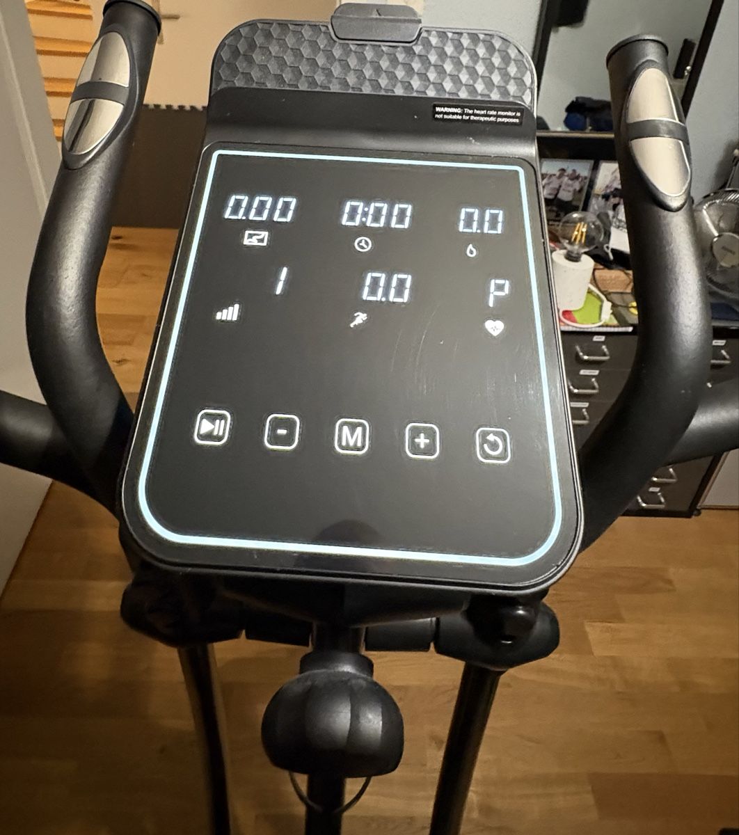 Reebok Hometrainer: Crosstrainer Reebok , guter Zustand – Usato da Jegenstorf venduto da BAVARIA4CH 4