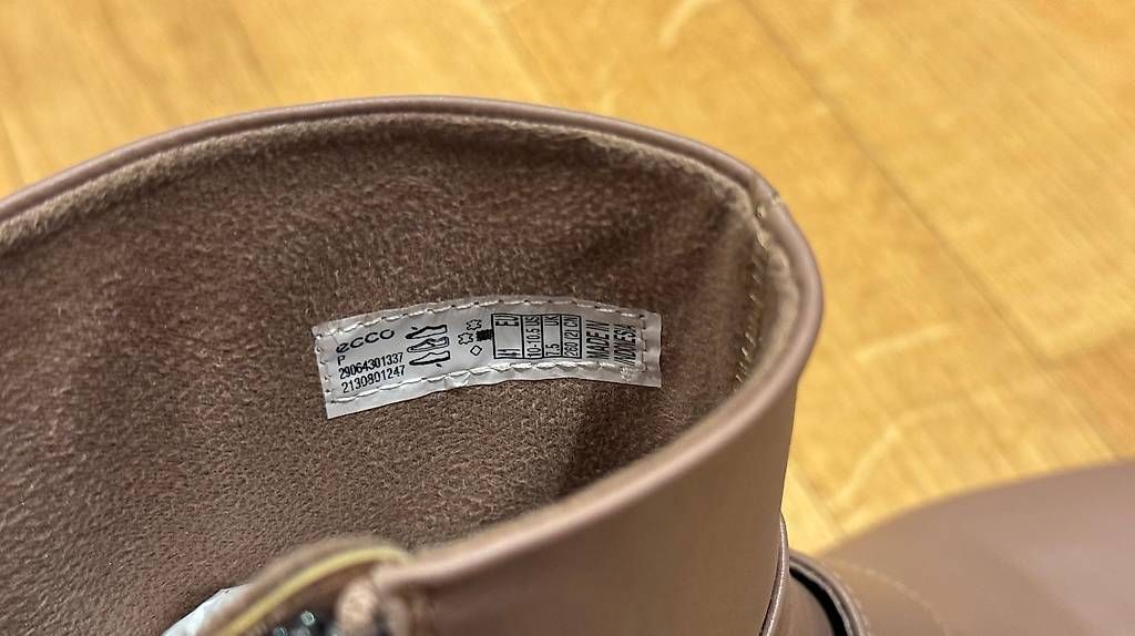 Scarpe da donna: Absolut top neue ecco Damenstiefel Grösse 41 – Usato da Matten b. Interl venduto da atc_p2hb 2